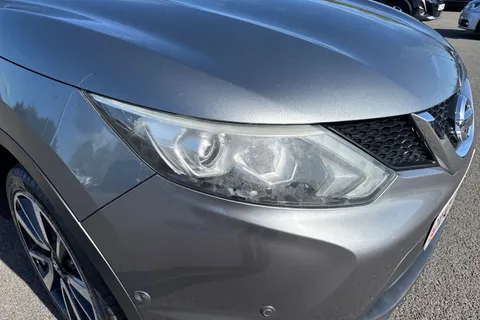9 of 67 for Nissan Qashqai 1.5 dCi Tekna 2WD Euro 6 (s/s) 5dr