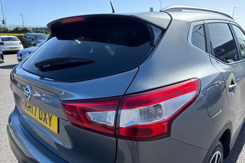 31 of 67 for Nissan Qashqai 1.5 dCi Tekna 2WD Euro 6 (s/s) 5dr