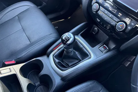 58 of 67 for Nissan Qashqai 1.5 dCi Tekna 2WD Euro 6 (s/s) 5dr