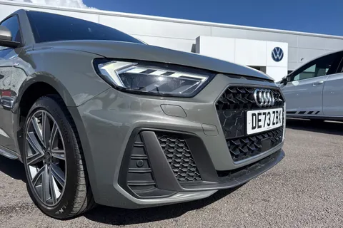 DE73ZBX Audi A1 1.0 TFSI 30 S line Sportback S Tronic Euro 6 (s/s) 5dr Thumbnail #9