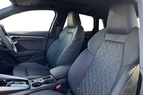KR75GGA Audi S3 Black Edition TFSI  333 PS S tronic Thumbnail #17