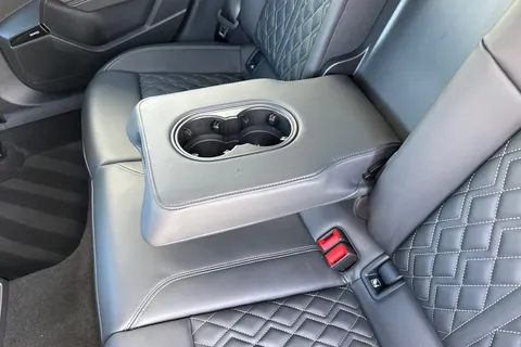 KR75GGA Audi S3 Black Edition TFSI  333 PS S tronic Thumbnail #48