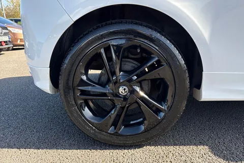 YE17GSV Vauxhall Corsa 1.4i ecoFLEX Limited Edition Euro 6 3dr Thumbnail #12