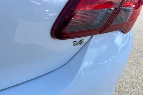 YE17GSV Vauxhall Corsa 1.4i ecoFLEX Limited Edition Euro 6 3dr Thumbnail #35