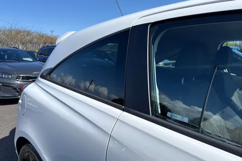 YE17GSV Vauxhall Corsa 1.4i ecoFLEX Limited Edition Euro 6 3dr Thumbnail #37