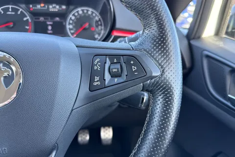 YE17GSV Vauxhall Corsa 1.4i ecoFLEX Limited Edition Euro 6 3dr Thumbnail #42