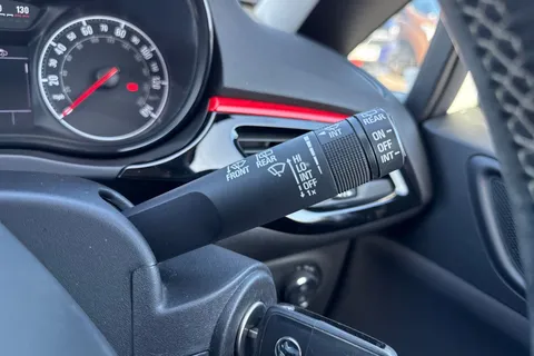 YE17GSV Vauxhall Corsa 1.4i ecoFLEX Limited Edition Euro 6 3dr Thumbnail #44