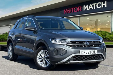 CF72PXL Volkswagen T-Roc 1.0 TSI Life Euro 6 (s/s) 5dr Thumbnail #2