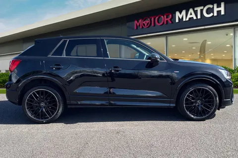 PX22NVT Audi Q2 1.5 TFSI CoD 35 Black Edition Euro 6 (s/s) 5dr Thumbnail #4
