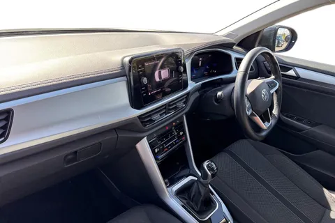 CF72PXL Volkswagen T-Roc 1.0 TSI Life Euro 6 (s/s) 5dr Thumbnail #10