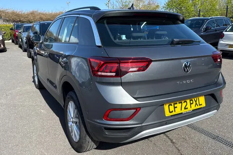 CF72PXL Volkswagen T-Roc 1.0 TSI Life Euro 6 (s/s) 5dr Thumbnail #17
