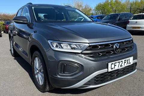 CF72PXL Volkswagen T-Roc 1.0 TSI Life Euro 6 (s/s) 5dr Thumbnail #18