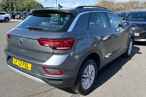 CF72PXL Volkswagen T-Roc 1.0 TSI Life Euro 6 (s/s) 5dr Thumbnail #37