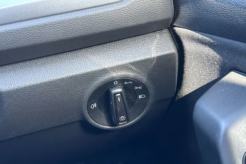 CF72PXL Volkswagen T-Roc 1.0 TSI Life Euro 6 (s/s) 5dr Thumbnail #43