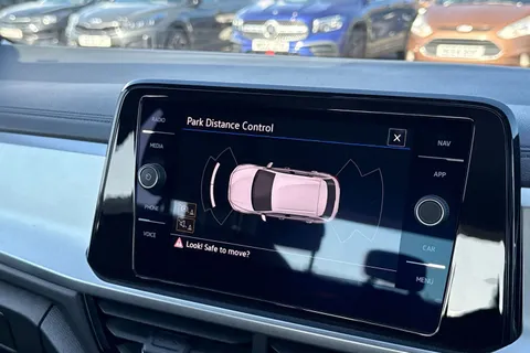 CF72PXL Volkswagen T-Roc 1.0 TSI Life Euro 6 (s/s) 5dr Thumbnail #52