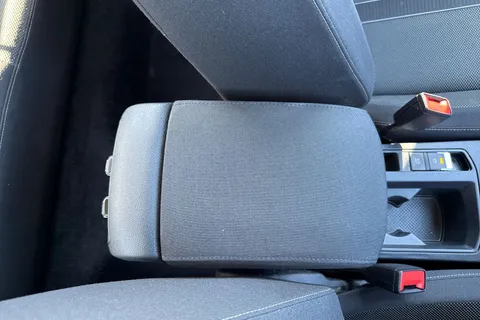 CF72PXL Volkswagen T-Roc 1.0 TSI Life Euro 6 (s/s) 5dr Thumbnail #58