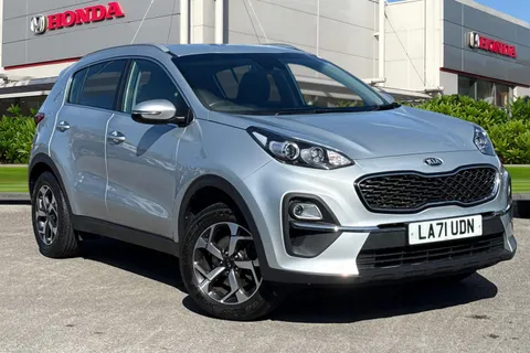 LA71UDN Kia Sportage 1.6 GDi ISG 2 5dr Thumbnail #2