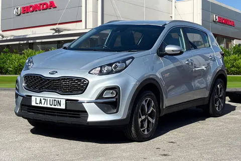 LA71UDN Kia Sportage 1.6 GDi ISG 2 5dr Thumbnail #8
