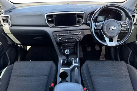 LA71UDN Kia Sportage 1.6 GDi ISG 2 5dr Thumbnail #18