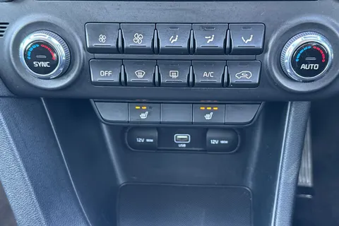 LA71UDN Kia Sportage 1.6 GDi ISG 2 5dr Thumbnail #22