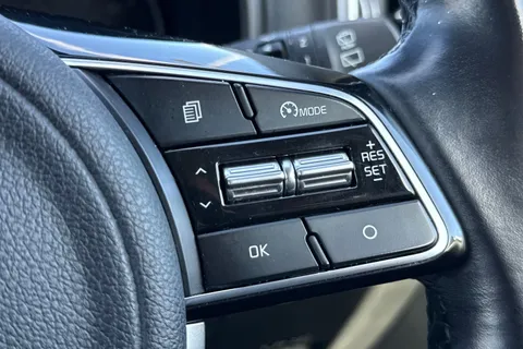 LA71UDN Kia Sportage 1.6 GDi ISG 2 5dr Thumbnail #34