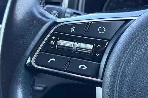 LA71UDN Kia Sportage 1.6 GDi ISG 2 5dr Thumbnail #35