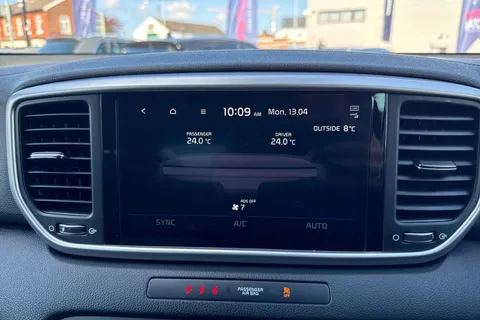 LA71UDN Kia Sportage 1.6 GDi ISG 2 5dr Thumbnail #42