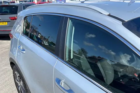 LA71UDN Kia Sportage 1.6 GDi ISG 2 5dr Thumbnail #49