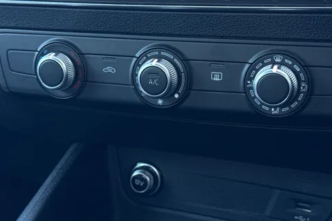 DX73XGM Audi Q2 Sport 30 TFSI  110 PS 6-speed Thumbnail #23