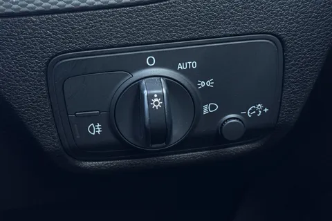 DX73XGM Audi Q2 Sport 30 TFSI  110 PS 6-speed Thumbnail #47