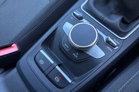 DX73XGM Audi Q2 Sport 30 TFSI  110 PS 6-speed Thumbnail #55