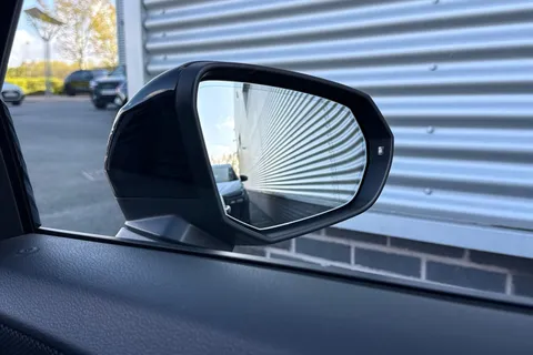 DX73XGM Audi Q2 Sport 30 TFSI  110 PS 6-speed Thumbnail #56