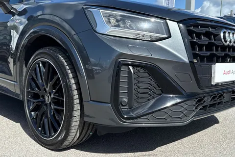 PG23LNH Audi Q2 Black Edition 35 TFSI  150 PS 6-speed Thumbnail #9
