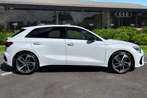 PF23WCO Audi A3 Sportback Edition 1 35 TFSI  150 PS 6-speed Thumbnail #4