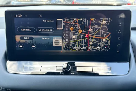 YF23XMC Nissan Qashqai 1.3 DIG-T MHEV Tekna Euro 6 (s/s) 5dr Thumbnail #18