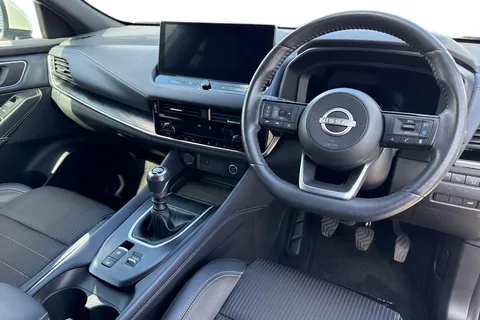 YF23XMC Nissan Qashqai 1.3 DIG-T MHEV Tekna Euro 6 (s/s) 5dr Thumbnail #19