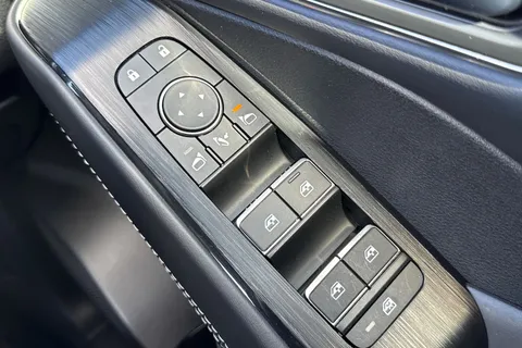 YF23XMC Nissan Qashqai 1.3 DIG-T MHEV Tekna Euro 6 (s/s) 5dr Thumbnail #39