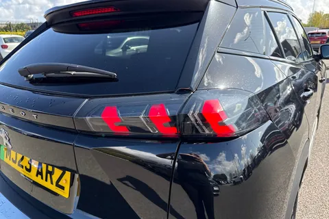 MJ23ARZ PEUGEOT e-2008 50kWh GT Auto 5dr (7kW Charger) Thumbnail #9