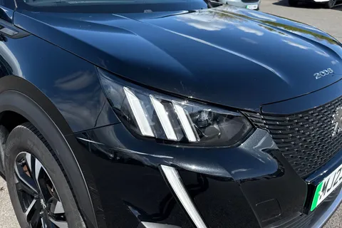 MJ23ARZ PEUGEOT e-2008 50kWh GT Auto 5dr (7kW Charger) Thumbnail #10