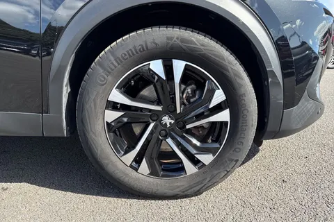 MJ23ARZ PEUGEOT e-2008 50kWh GT Auto 5dr (7kW Charger) Thumbnail #11