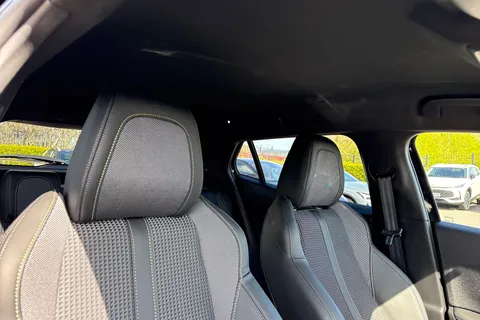 MJ23ARZ PEUGEOT e-2008 50kWh GT Auto 5dr (7kW Charger) Thumbnail #25