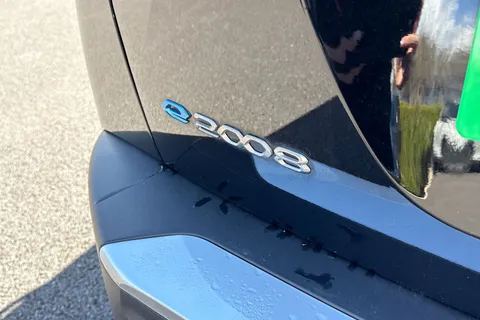 MJ23ARZ PEUGEOT e-2008 50kWh GT Auto 5dr (7kW Charger) Thumbnail #34