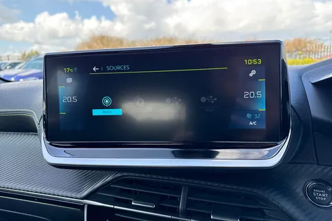 MJ23ARZ PEUGEOT e-2008 50kWh GT Auto 5dr (7kW Charger) Thumbnail #47