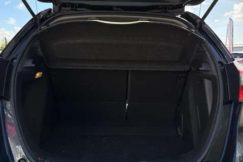 YC23ECT Honda Jazz 1.5 h i-MMD SR eCVT Euro 6 (s/s) 5dr Thumbnail #10