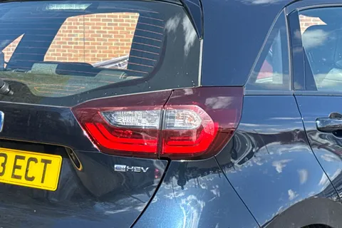 YC23ECT Honda Jazz 1.5 h i-MMD SR eCVT Euro 6 (s/s) 5dr Thumbnail #11