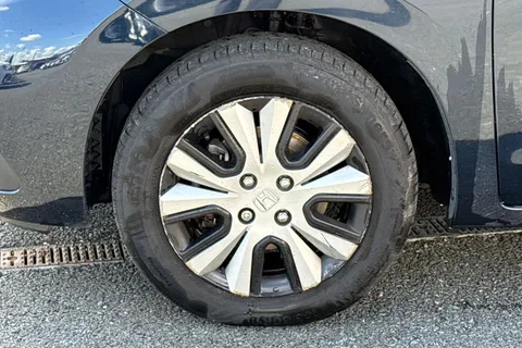 YC23ECT Honda Jazz 1.5 h i-MMD SR eCVT Euro 6 (s/s) 5dr Thumbnail #16