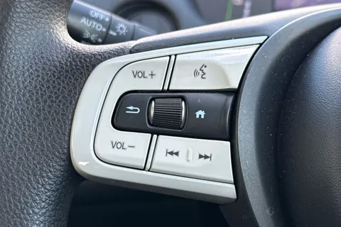 YC23ECT Honda Jazz 1.5 h i-MMD SR eCVT Euro 6 (s/s) 5dr Thumbnail #36