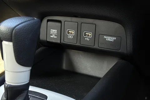 YC23ECT Honda Jazz 1.5 h i-MMD SR eCVT Euro 6 (s/s) 5dr Thumbnail #45