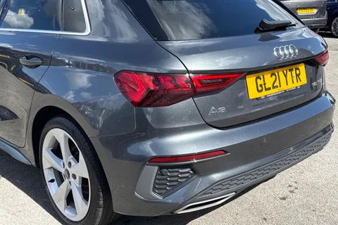 GL21YTR Audi A3 1.5 TFSI 35 S line Sportback S Tronic Euro 6 (s/s) 5dr Thumbnail #8