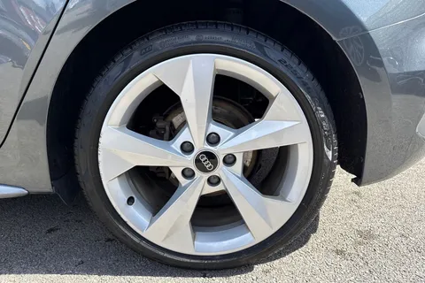 GL21YTR Audi A3 1.5 TFSI 35 S line Sportback S Tronic Euro 6 (s/s) 5dr Thumbnail #13